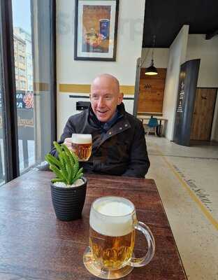 Samosebou Bistro A Restaurace