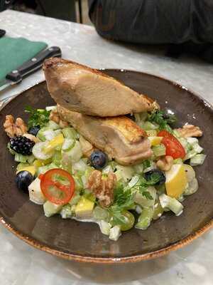 Healthy Longevity CafÉ In Prague