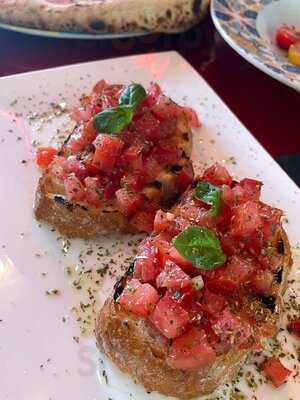 Rossopomodoro Prague