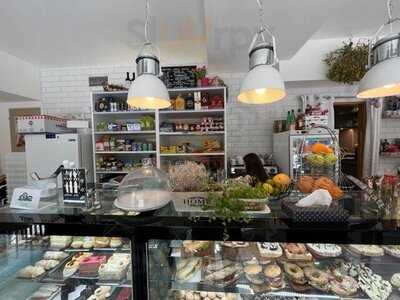 Winnie Lahudky & Potraviny