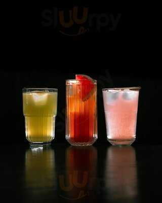 Kro Karlín Bistro & Cocktail Bar