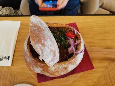 Beer Restaurant U Černého Medvěda