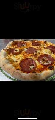 Burger & Pizza Factory