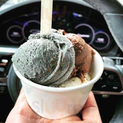 True & 12 Handmade Ice Cream