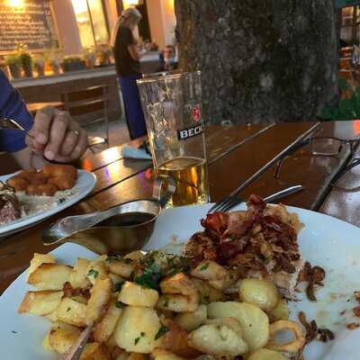 Gasthaus Biergarten Bonschab