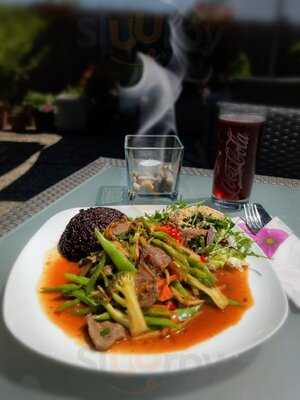 Duck & Curry - Thai Restaurant