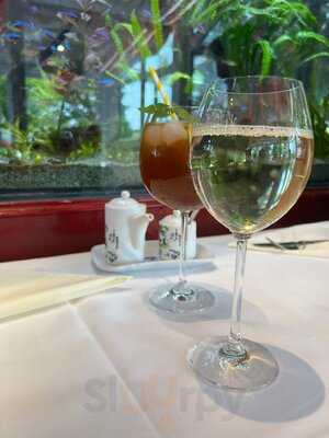 Duck & Curry - Thai Restaurant