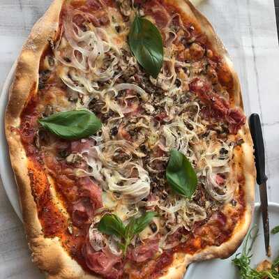 Hansls Holzofenpizzeria