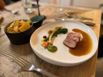 4eck Restaurant & Bar