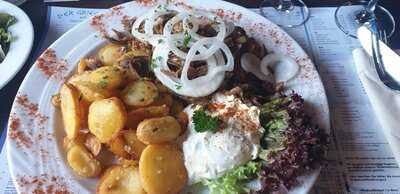 Der Grieche Am Herzogshof