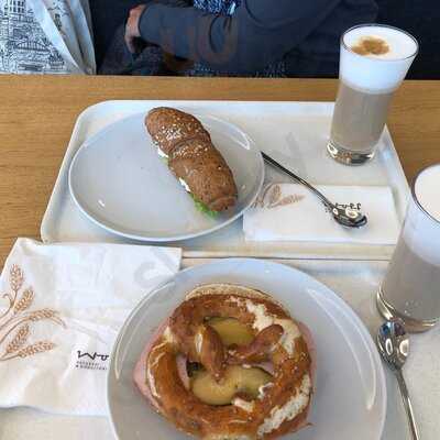 Bäckerei & Konditorei Wolf