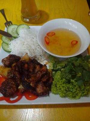 Pho Hanoi & Sushi Bar Ayhan