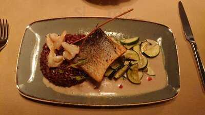 Madame Kim & Monsieur Minh