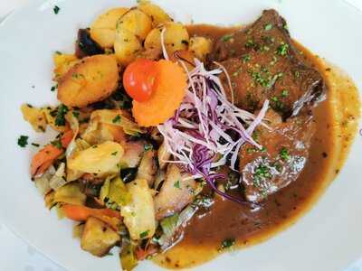 Nuno Restaurant Im Tim