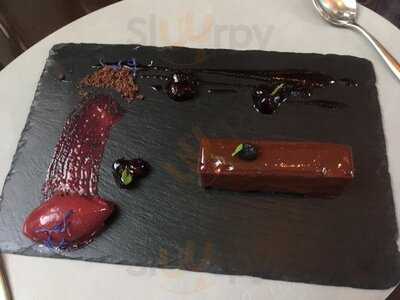 Sophia's Restaurant & Bar