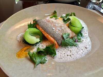 Sophia's Restaurant & Bar