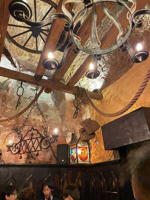 Alte Küch'n / Im Keller