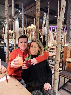 Hans Im GlÜck - Burgergrill And Bar