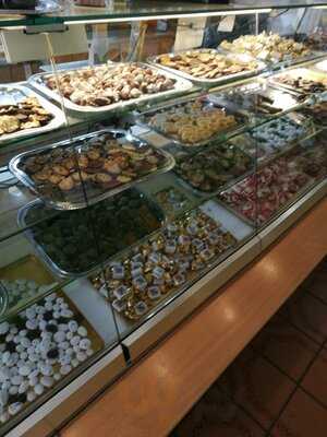 Cafe Konditorei Wiedamann