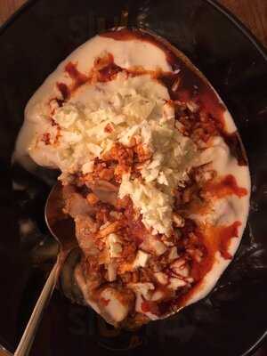 Lezizel Manti - Türkische Teigtaschen