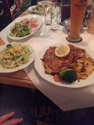 Hotel Restaurant Held