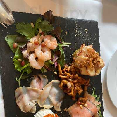 Ristorante Pizzeria  La Piazza - Da Roberto