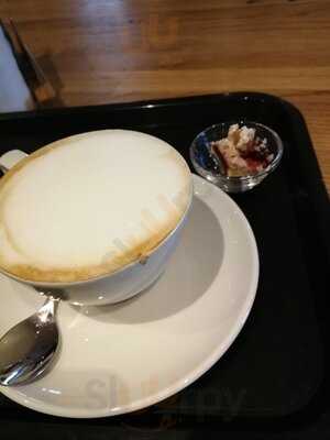 Aamu Italian Cafe & Ice Cream