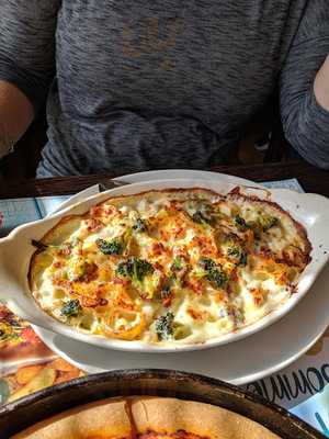 Pizza Hut Restaurant Garmisch