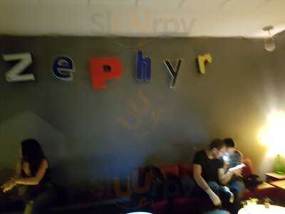 Bar Zephyr