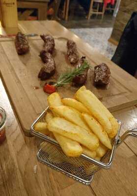 Etem Butcher & Grill