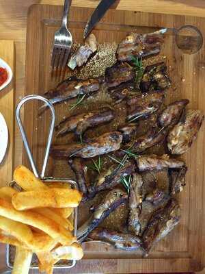 Etem Butcher & Grill