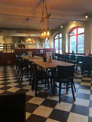 Padu Neuburgerstrasse