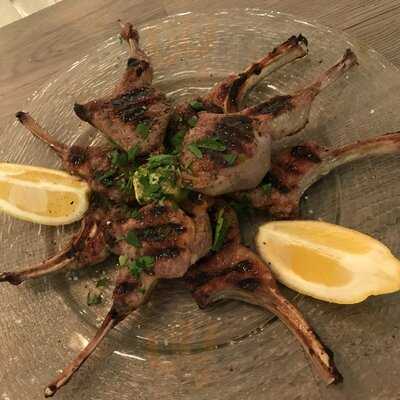 Amori - Café, Trattoria, Bar