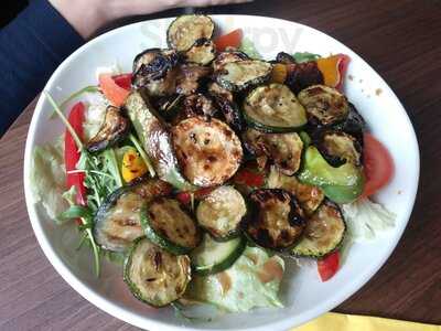 Amori - Café, Trattoria, Bar