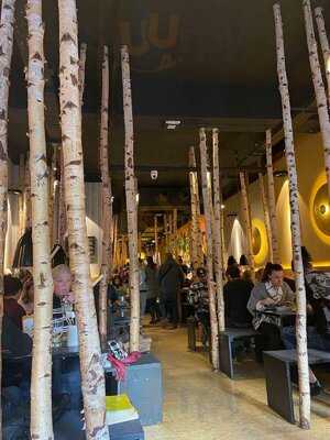 Hans Im GlÜck Burgergrill & Bar