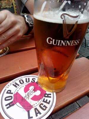 Finnegan's Irish Pub