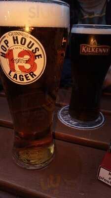 Finnegan's Irish Pub