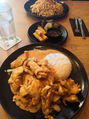 Asia-bistro Song Woks