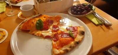 Feuerpfeils Holzofenpizza