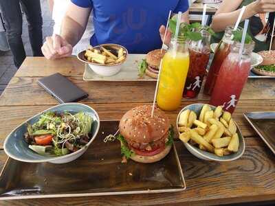 Hans Im GlÜck Burgergrill & Bar