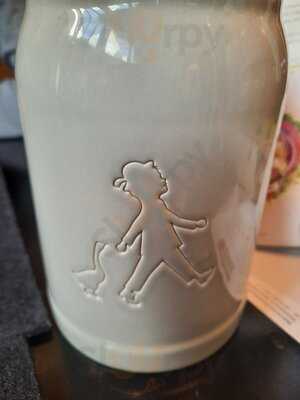 Hans Im GlÜck Burgergrill & Bar