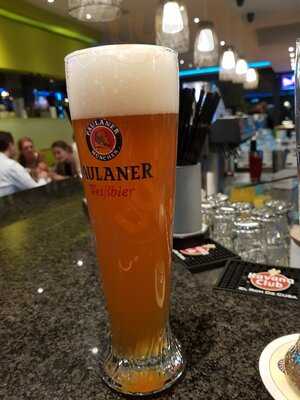 Sax's Cafe, Restaurant & Bar