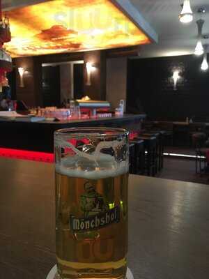 Australian Bar & Kitchen