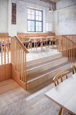 Café "tür An Tür"