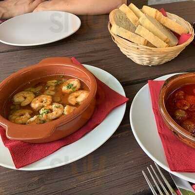 Casa Cuevas - Tapas Bar