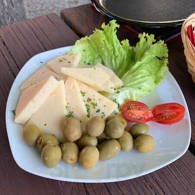 Casa Cuevas - Tapas Bar