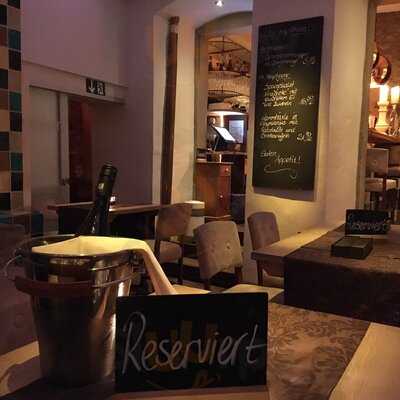 Chase - American Bar & Steakhouse