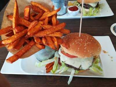 Goldbraun Coba.curry.kult