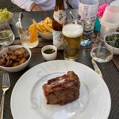 Gusto Natural Modern Grill