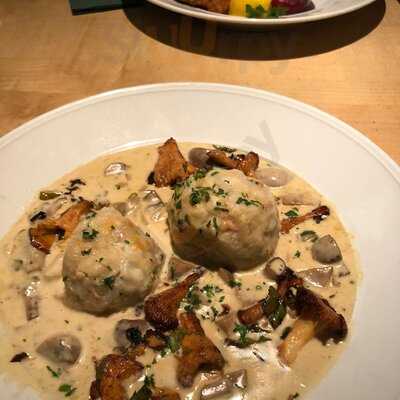 Wirtshaus Zur Brez´n